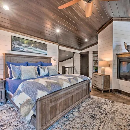 Luxury Cabin Getaway 1 Mi To Broken Bow Lake! Exterior photo