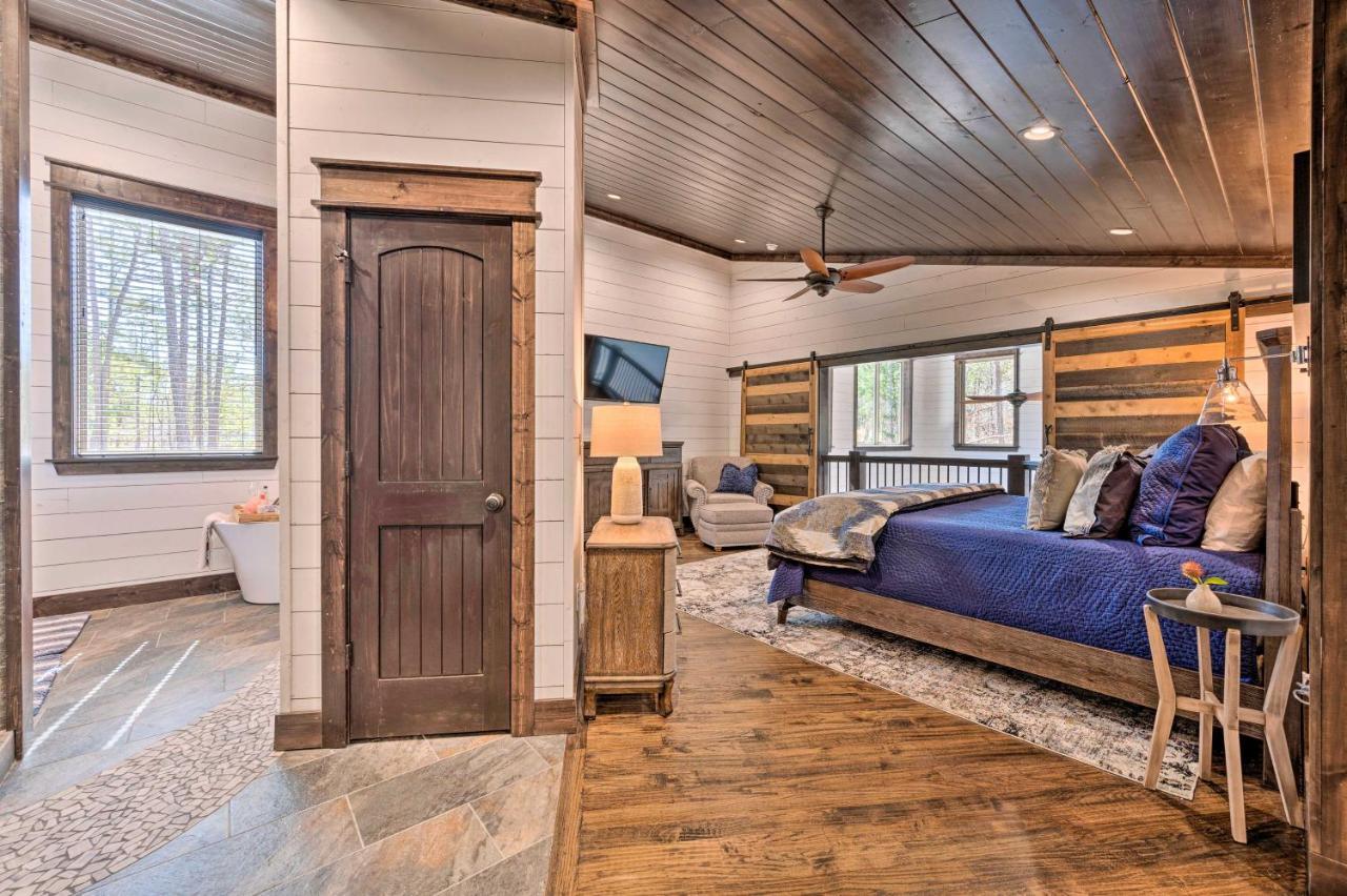 Luxury Getaway 1 Mi To Lake! * Broken Bow